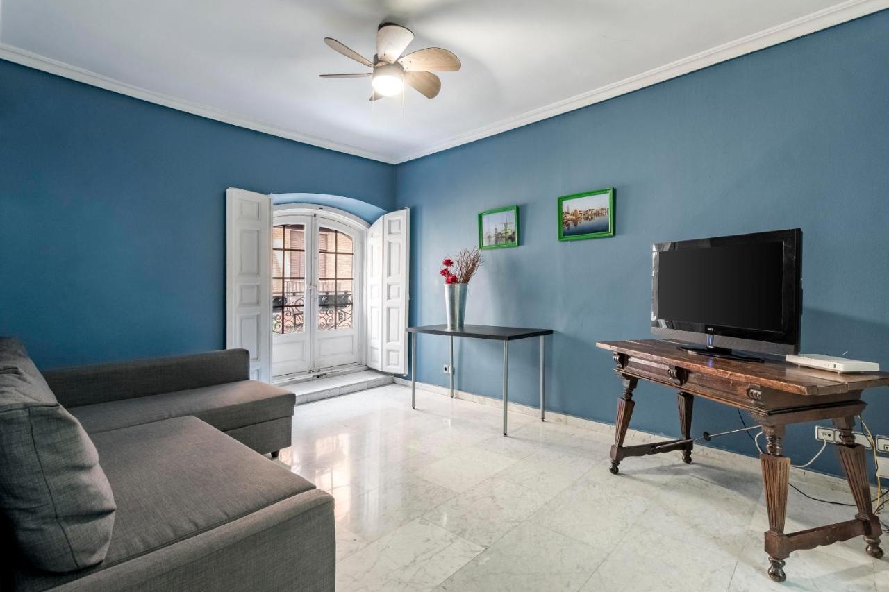 Plaza Sant' Ana, Casco Historico Apartment Madrid Exterior photo